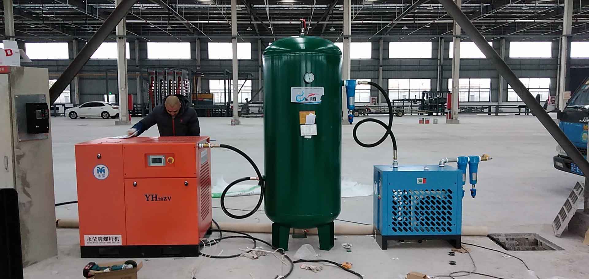 今天和大家嘮嘮怎么安裝螺桿空壓機？權(quán)偉永瑩螺桿空壓機廠家